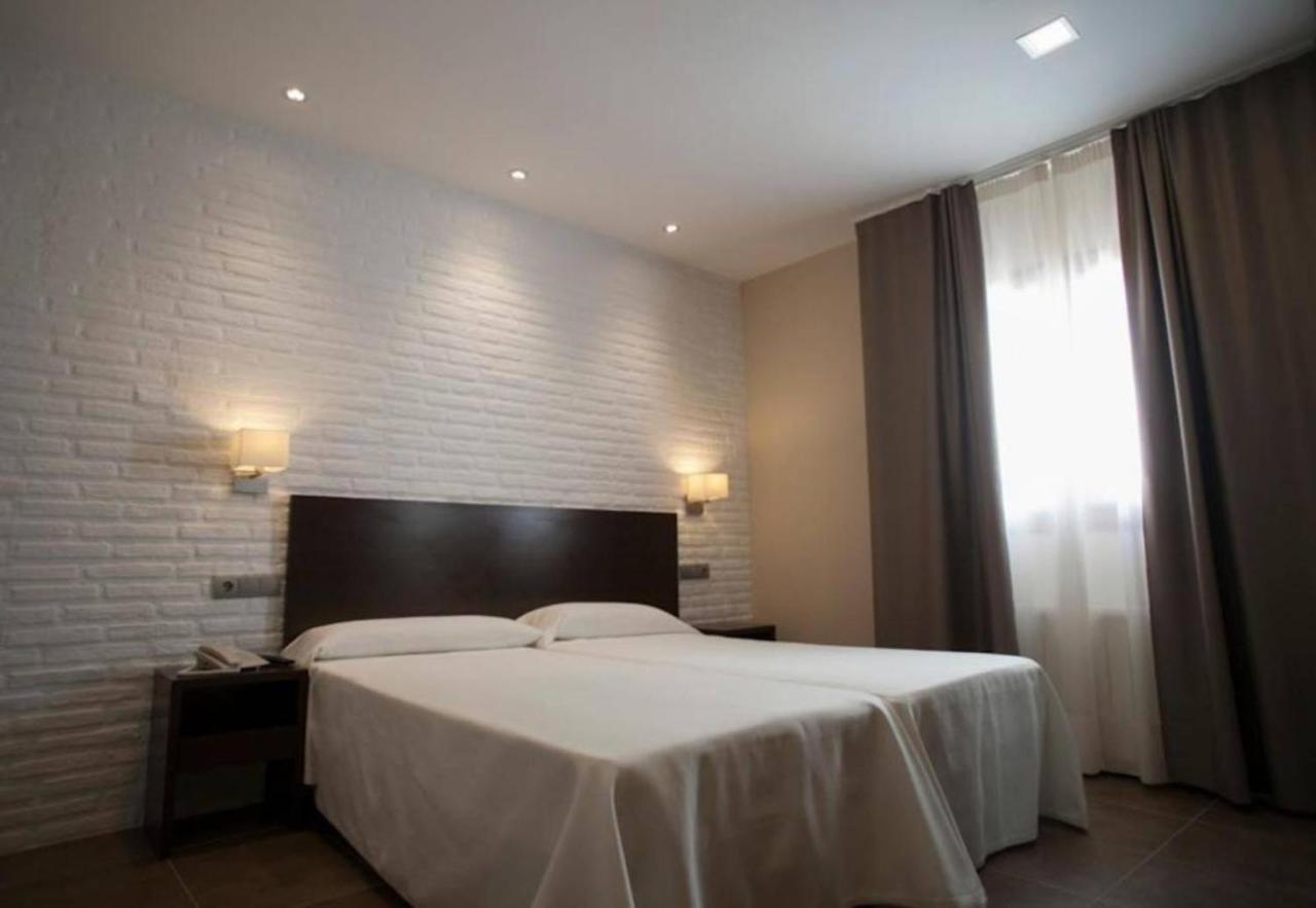 Hotel Restaurante El Corte Касабермеха Екстериор снимка